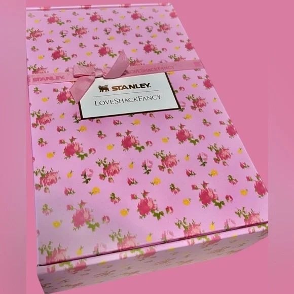 Stanley & Love Shack Fancy Colab NWT SS Tumbler/straw/topper/dust bag/Gift Boxed - Picture 7 of 11